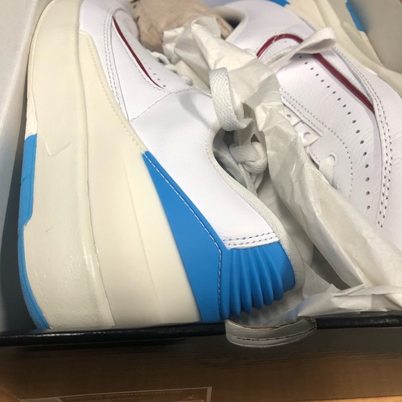 Nike Air Jordan 2 Retro Low - Picture 4 of 4